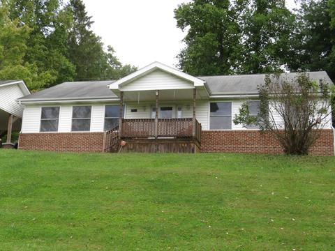 116 NW Caroline St, Wise, VA 24293 photo 1