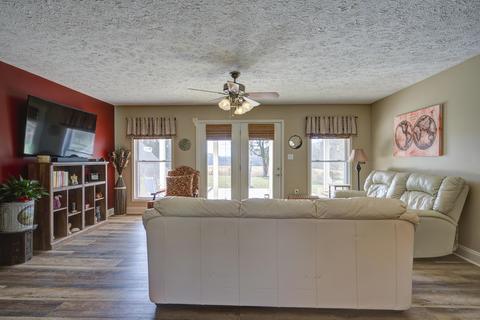 1070 Fodderstack Mtn Loop Greeneville Tn 37745, Greeneville, TN 37745 photo 4