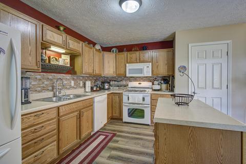 1070 Fodderstack Mtn Loop Greeneville Tn 37745, Greeneville, TN 37745 photo 10