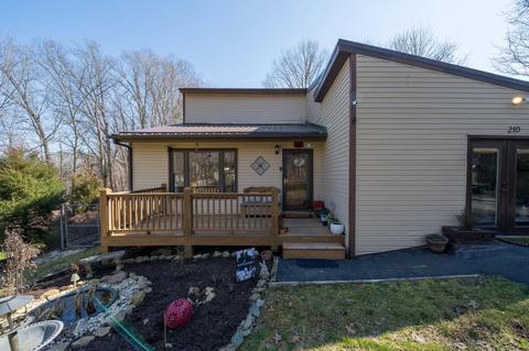 210 Picadilly Lane Gray Tn 37615, Gray, TN 37615 photo 2
