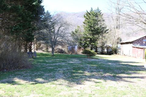 622 First Avenue Hampton Tn 37658, Hampton, TN 37658 photo 22