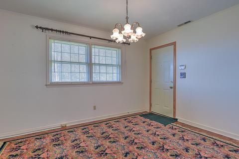 302 E Grove Street Greeneville Tn 37745, Greeneville, TN 37745 photo 8