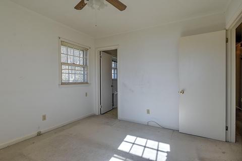302 E Grove Street Greeneville Tn 37745, Greeneville, TN 37745 photo 12