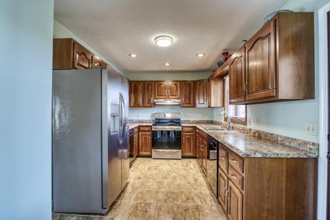 19111 Stone Mountain Road Abingdon Va 24210, Abingdon, VA 24210 photo 4