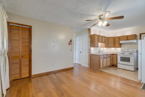 9495 Crescent Road Glade Spring Va 24340, Glade Spring, VA 24340 photo 6