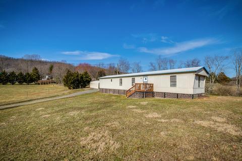 36079 Washington Spring Road Glade Spring Va 24340, Glade Spring, VA 24340 photo 2