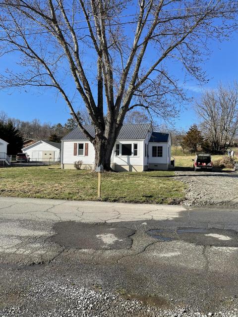 186 Ruby Avenue Elizabethton Tn 37643, Elizabethton, TN 37643 photo 2
