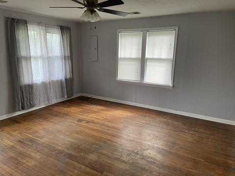249 Elliott Avenue Erwin Tn 37650, Erwin, TN 37650 photo 4