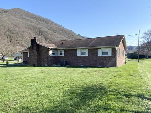 111 Tilson Avenue Hampton Tn 37658, Hampton, TN 37658 photo 27