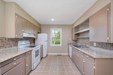 391 Oak Grove Road Gray Tn 37615, Gray, TN 37615 photo 3
