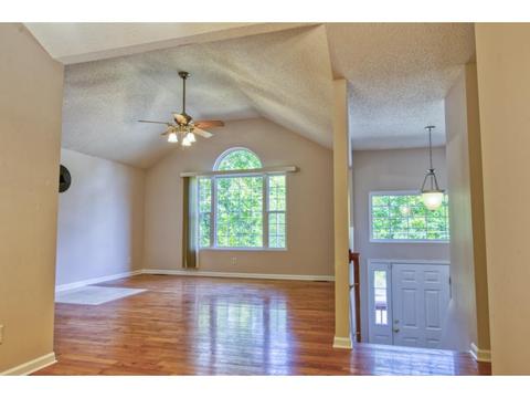 1007 Cherokee Road Johnson City Tn 37604, Johnson City, TN 37604 photo 5