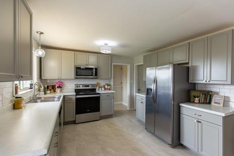 333 Ann Street Bristol Tn 37620, Bristol, TN 37620 photo 8