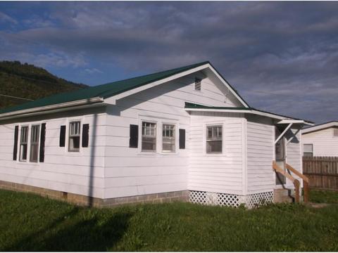 4973 Highway 19e Hampton Tn 37658, Hampton, TN 37658 photo 13