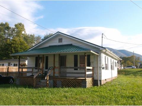 4973 Highway 19e Hampton Tn 37658, Hampton, TN 37658 photo 11