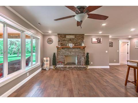 240 Elliott Avenue Erwin Tn 37650, Erwin, TN 37650 photo 6
