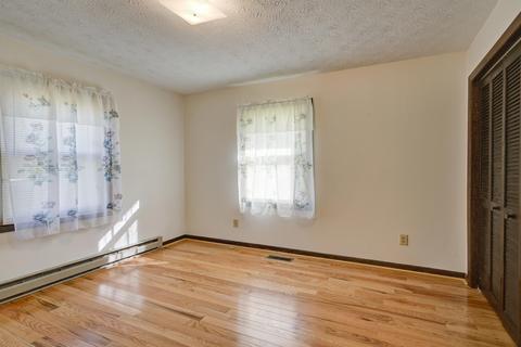 102 Mountain View Circle Hampton Tn 37658, Hampton, TN 37658 photo 16