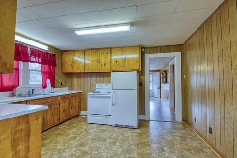 115 Parker Street Erwin Tn 37650, Erwin, TN 37650 photo 11