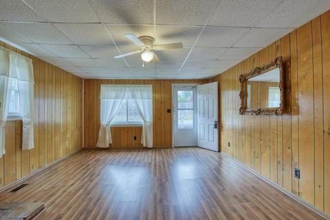 115 Parker Street Erwin Tn 37650, Erwin, TN 37650 photo 12