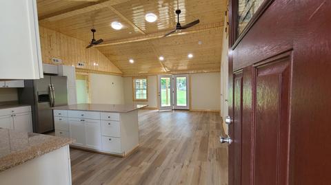 116 Higgins Avenue Erwin Tn 37650, Erwin, TN 37650 photo 4