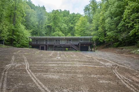 200 Whispering Wind Road Erwin Tn 37650, Erwin, TN 37650 photo 3