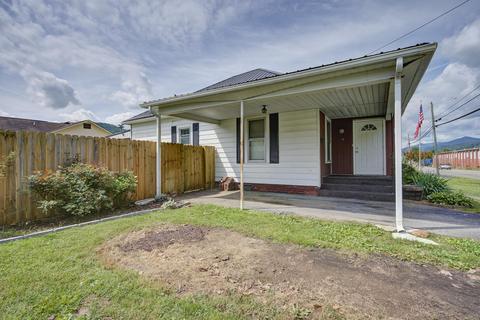 616 Carolina Avenue Erwin Tn 37650, Erwin, TN 37650 photo 4