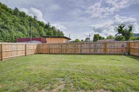 616 Carolina Avenue Erwin Tn 37650, Erwin, TN 37650 photo 9