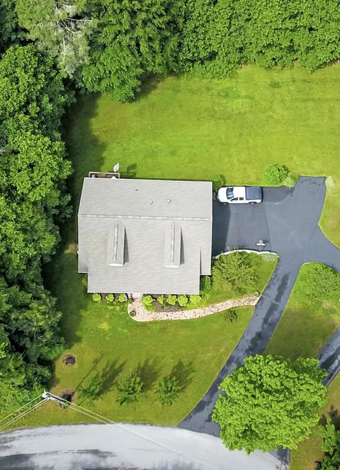 109 Cherokee Circle Erwin Tn 37650, Erwin, TN 37650 photo 3