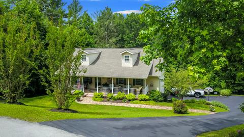 109 Cherokee Circle Erwin Tn 37650, Erwin, TN 37650 photo 2
