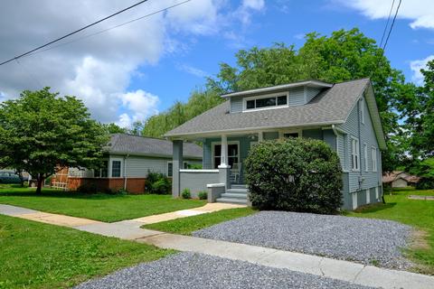 804 E Hillcrest Drive Johnson City Tn 37604, Johnson City, TN 37604 photo 2