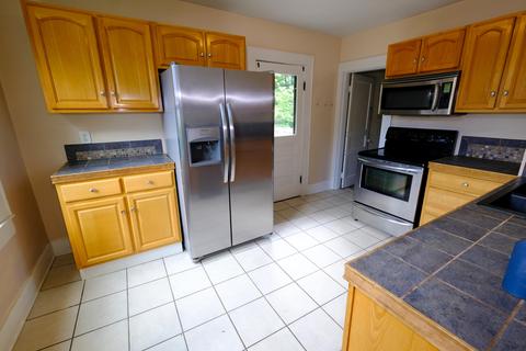 804 E Hillcrest Drive Johnson City Tn 37604, Johnson City, TN 37604 photo 8