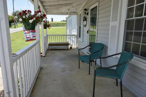 403 Cherry Street Greeneville Tn 37745, Greeneville, TN 37745 photo 3