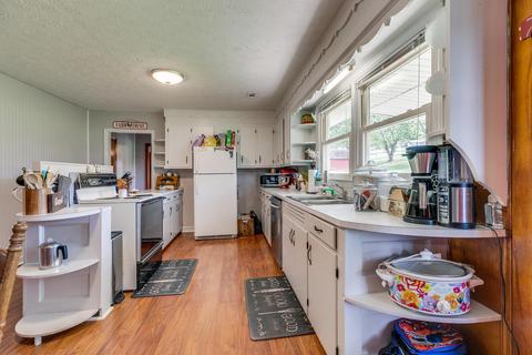 107 Iris Lane Fall Branch Tn 37656, Fall Branch, TN 37656 photo 12
