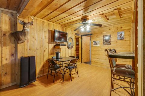 130 Cub Den Lane Hampton Tn 37658, Hampton, TN 37658 photo 9