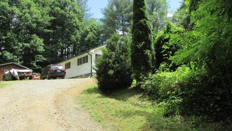 962 Fairview Road Hampton Tn 37658, Hampton, TN 37658 photo 10