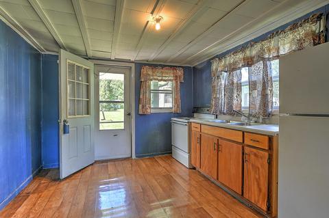 175 Bumpus Cove Road Erwin Tn 37650, Erwin, TN 37650 photo 6