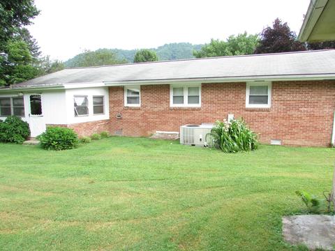 612 Crook Street Hampton Tn 37658, Hampton, TN 37658 photo 9