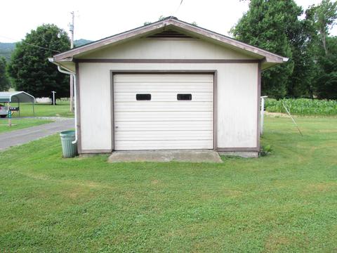 612 Crook Street Hampton Tn 37658, Hampton, TN 37658 photo 10