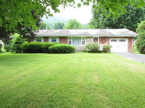 612 Crook Street Hampton Tn 37658, Hampton, TN 37658 photo 1