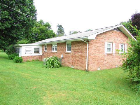 612 Crook Street Hampton Tn 37658, Hampton, TN 37658 photo 12