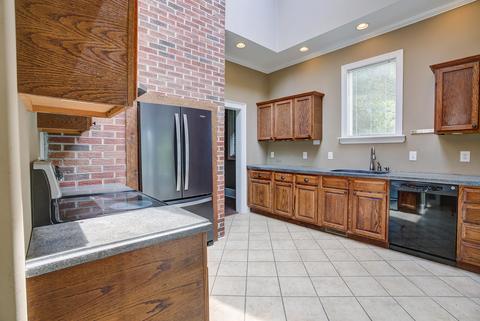 242 2nd Street Erwin Tn 37650, Erwin, TN 37650 photo 5