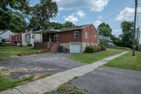 401 Maple Street Bristol Tn 37620, Bristol, TN 37620 photo 3