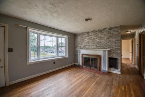 401 Maple Street Bristol Tn 37620, Bristol, TN 37620 photo 4