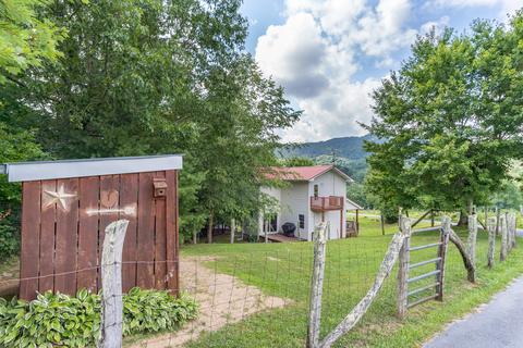 245 Whittemore Road Hampton Tn 37658, Hampton, TN 37658 photo 12