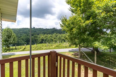 245 Whittemore Road Hampton Tn 37658, Hampton, TN 37658 photo 13