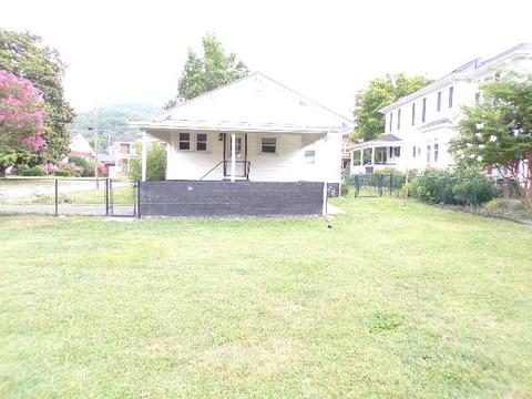 203 Clinchfield Avenue Erwin Tn 37650, Erwin, TN 37650 photo 12