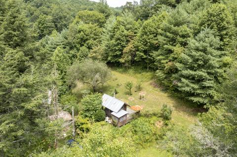 1043 Simerly Creek Road Hampton Tn 37658, Hampton, TN 37658 photo 3