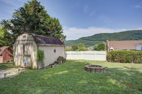 314 Pine Street Erwin Tn 37650, Erwin, TN 37650 photo 22