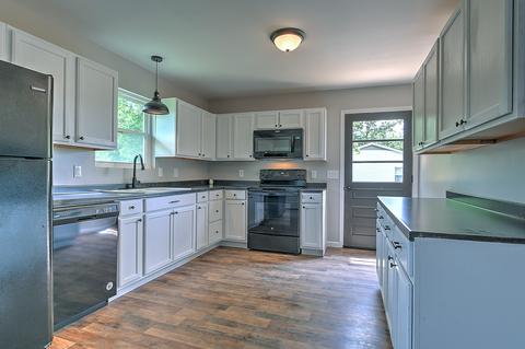 215 Arrowhead Loop Midway Tn 37809, Midway, TN 37809 photo 8