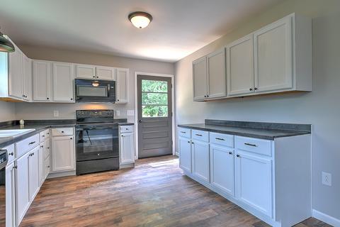 215 Arrowhead Loop Midway Tn 37809, Midway, TN 37809 photo 9