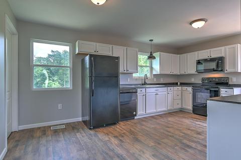 215 Arrowhead Loop Midway Tn 37809, Midway, TN 37809 photo 7